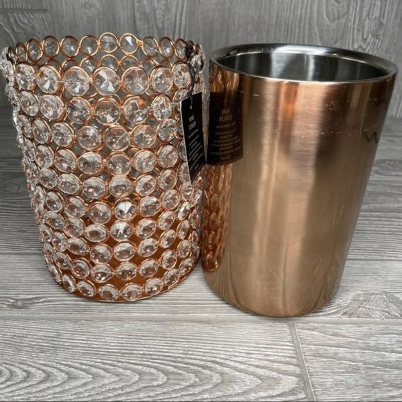 Bebe rose gold jeweled wine cooler and cocktail shaker decorative bar tools - Picture 6 of 8